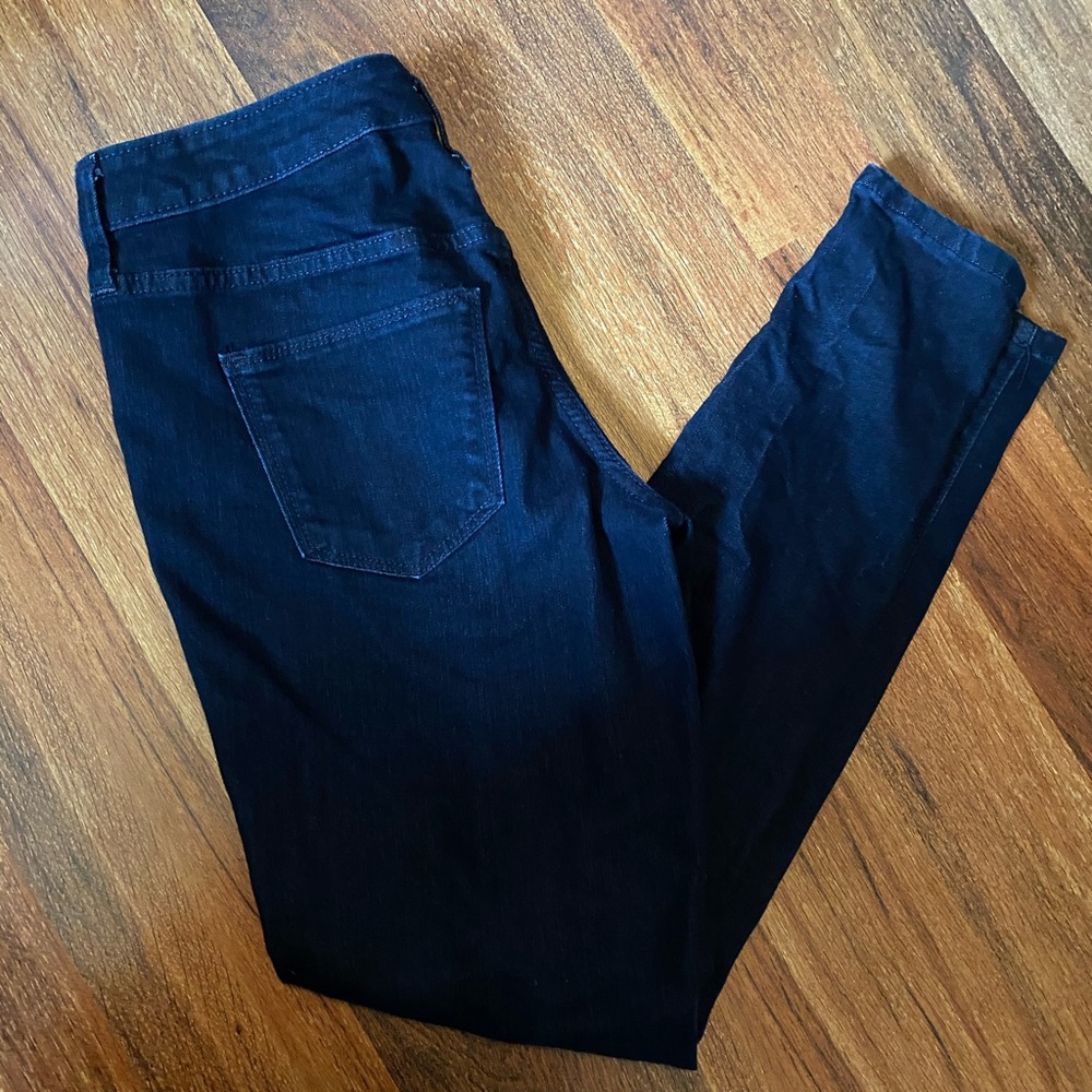 Dark Skinny Jeans
